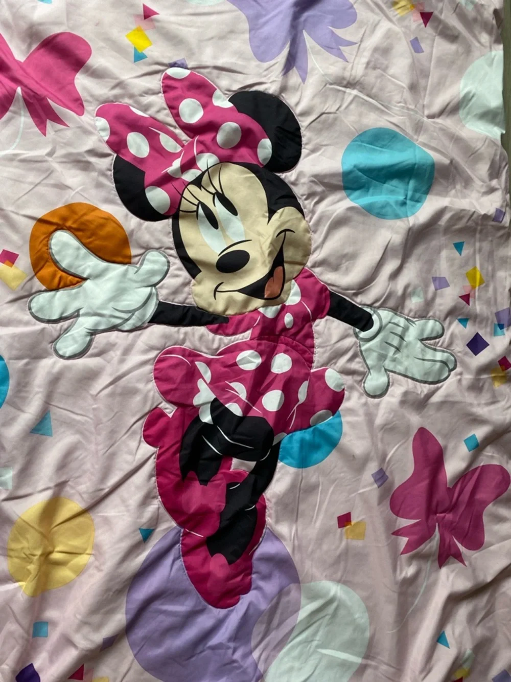 Disney Minnie Mouse Pink Polka Dot Reversible Comforter Toddler Size